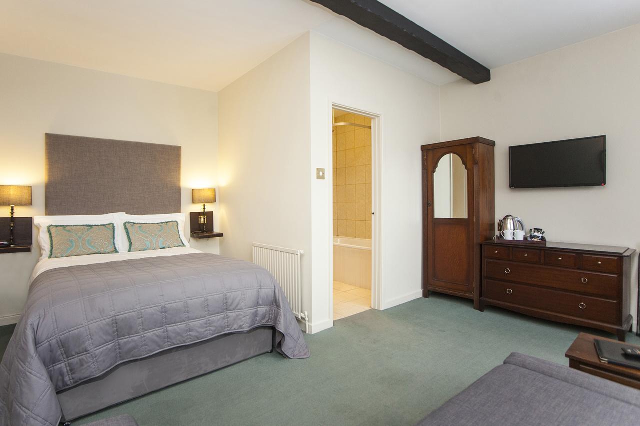 The Conigre Hotel Melksham Luaran gambar