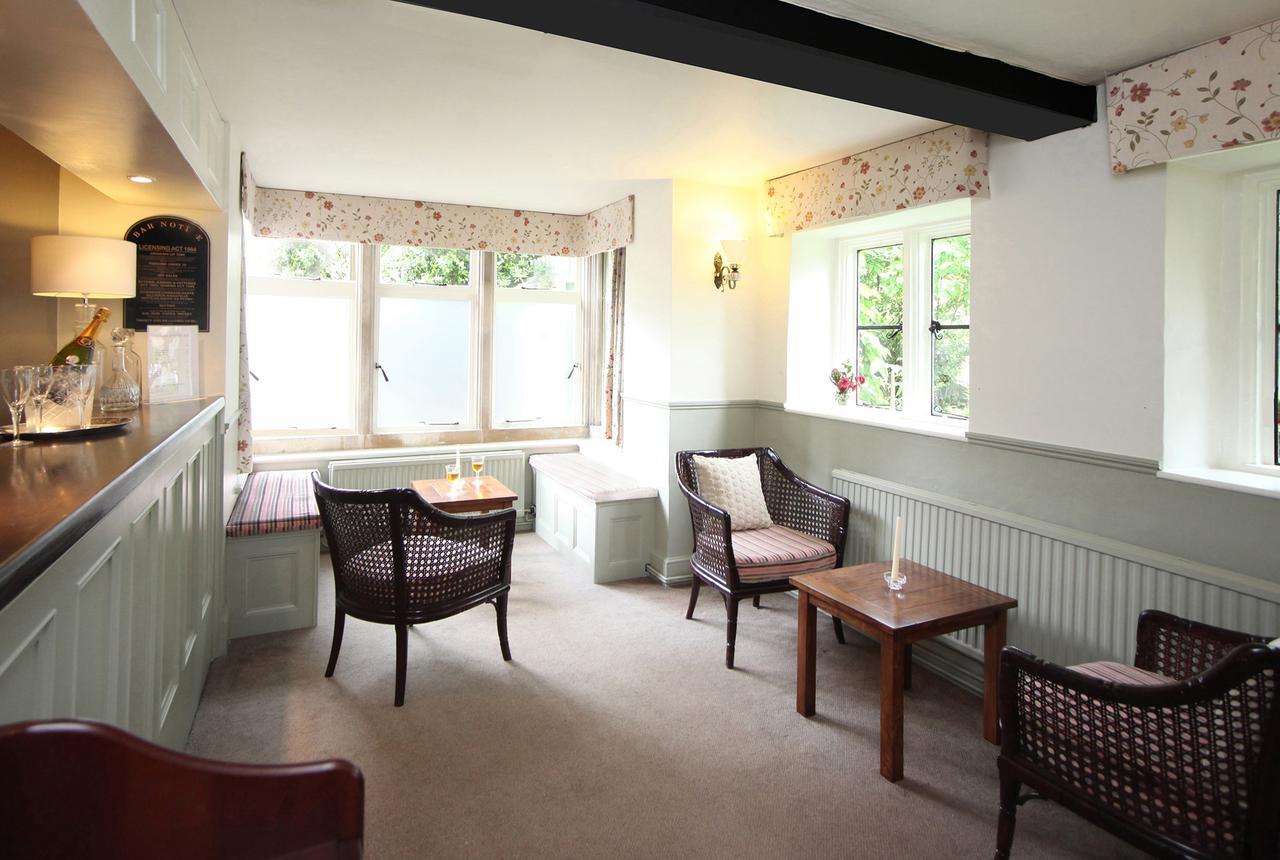 The Conigre Hotel Melksham Luaran gambar